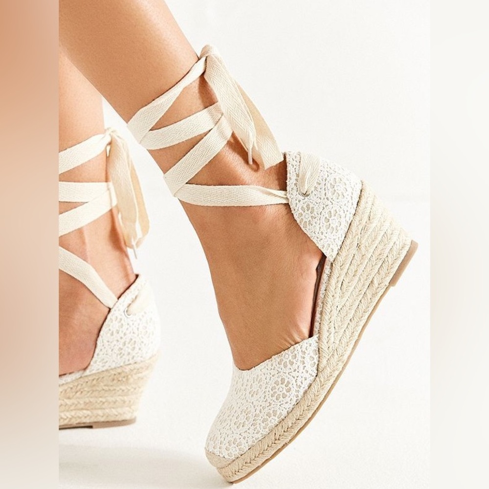 Urban Outfitters UO Espadrille Lace-Up Wedge in Cream